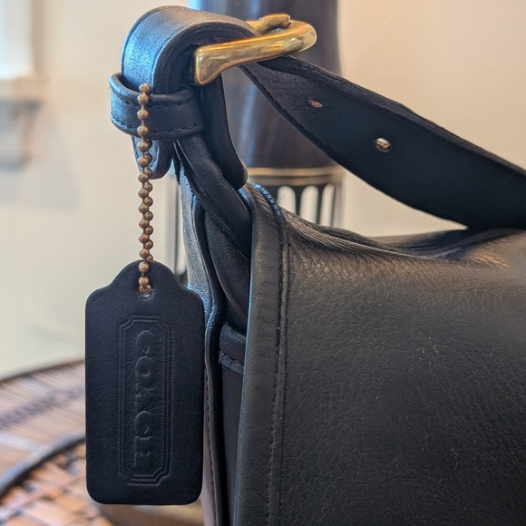 Vintage Coach Leather Bag, Fletcher Style # 4150 - Picture 4 of 11